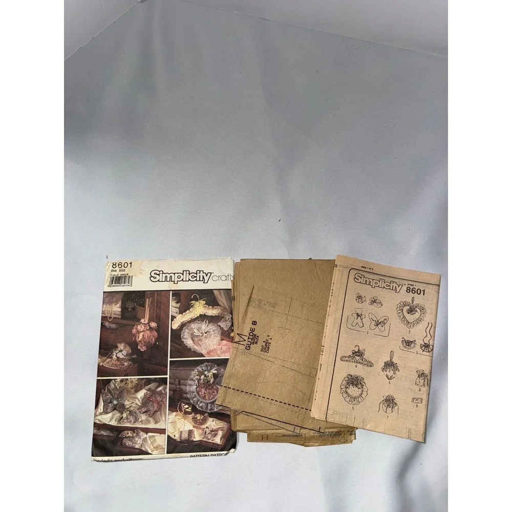 Simplicity 8601 Potpourri Pack One Size Sewing Pattern Animal Sachets Hangers